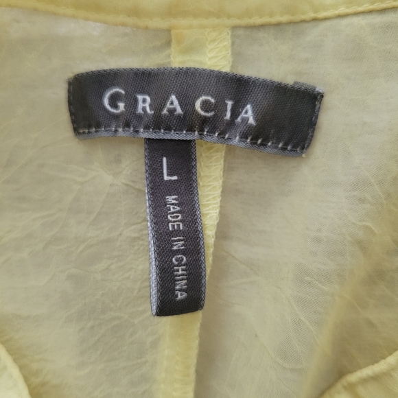 Sheer Yellow blouse, size L - Picture 3 of 3